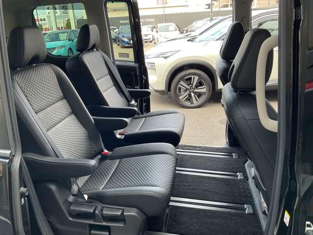 セレナ ｅ－パワー　ハイウェイスターＶ　プロパイロット＆メモリーナビ（ＭＭ５２０Ｄ－Ｌ）＆フルセグ＆アラウンドビューモニター＆前後ドラレコ＆ＥＴＣ＆両側オートスライドドア＆防水シート（18枚目）