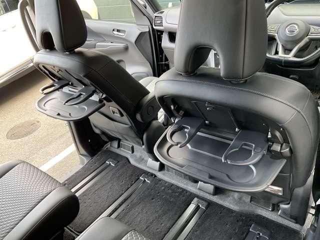 セレナ ｅ－パワー　ハイウェイスターＶ　プロパイロット＆メモリーナビ（ＭＭ５２０Ｄ－Ｌ）＆フルセグ＆アラウンドビューモニター＆前後ドラレコ＆ＥＴＣ＆両側オートスライドドア＆防水シート（20枚目）