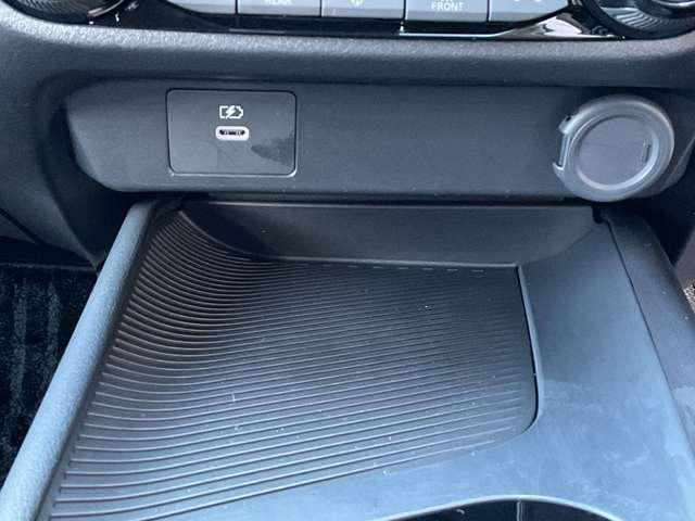 ノート Ｘ　メモリーナビ（ＭＭ２２３Ｄ－Ｌ）＆フルセグ＆アラウンドビューモニター＆ＥＴＣ＆ドラレコ＆ＬＥＤヘッドライト（14枚目）