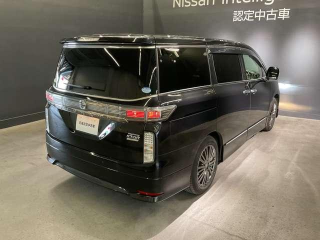 土曜日、日曜日、祝日は多くのお客様のご来店が予想されます。その為、お待ち頂く場合がございますので、ご来店の際はお手数ですが事前に電話にてご予約下さいます様お願い申し上げます。０７２-４４４-１１４４