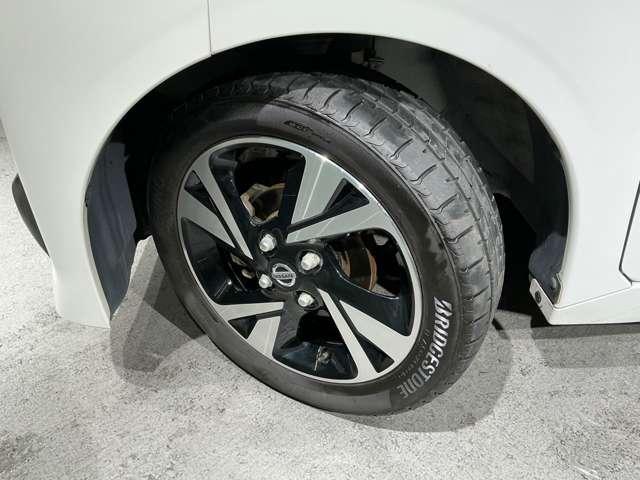 ルークス ６６０　ハイウェイスターＧターボ　プロパイロット　エディション　メモリーナビ＆フルセグ＆前後ドラレコ　両側パワードア　アラウンドビュ　プリクラッシュセーフティー　メモリナビ　アダプティブクルコン　レーンキープ　インテリキ－　ＥＴＣ　ＬＥＤヘッドライト　アイドリングストップ　ドライブレコーダー　ＡＣ（11枚目）