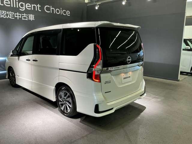 セレナ ハイウェイスターV プロパイロット&メモリーナビ(MM520D-L)&フルセグ&アラウンドビューモニター&ETC&ドラレコ&スマートルームミラー&両側オートスライド(3枚目)