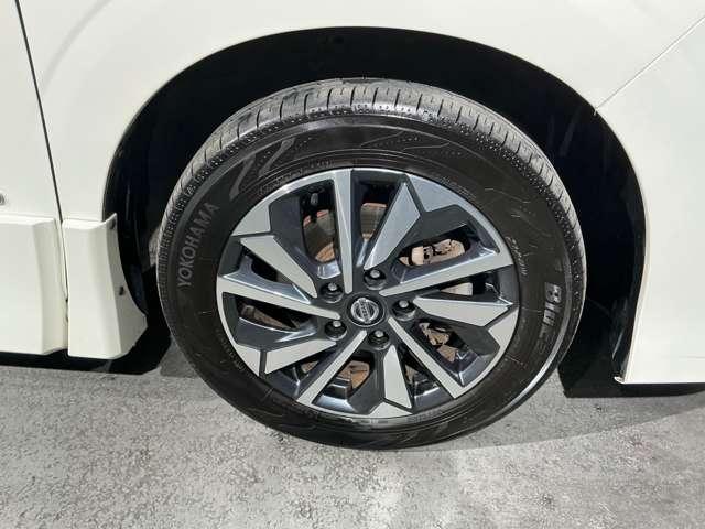 セレナ ハイウェイスターV プロパイロット&メモリーナビ(MM520D-L)&フルセグ&アラウンドビューモニター&ETC&ドラレコ&スマートルームミラー&両側オートスライド(12枚目)