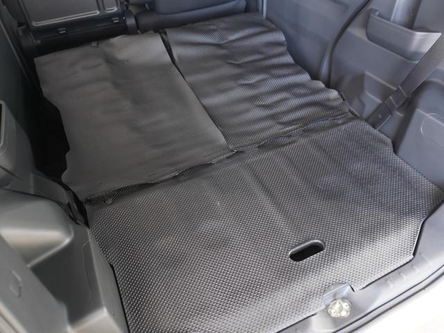 ◆リアシートを使用しない時はこの通り更に広々ラゲッジスペースの出来上がりです、たくさんの荷物が積み込み可能です！