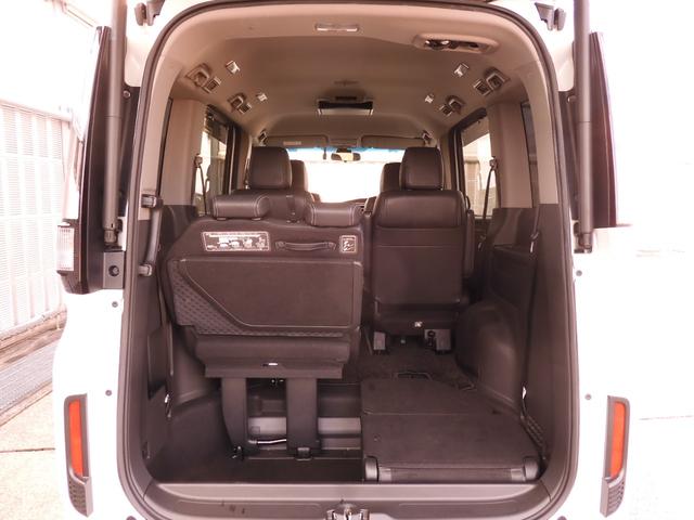 ◆リアシートを使用しない時はこの通り更に広々ラゲッジスペースの出来上がりです、たくさんの荷物が積み込み可能です！