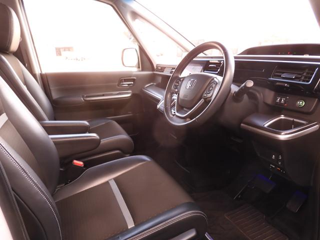 ◆室内は、シートクリーニングや各部の徹底した清掃を実施し、消臭・除菌処理を行っています。しかも、全ての差上で天然成分の薬剤にこだわり安心・安全へも配慮しています。