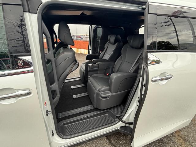 アルファード Ｚ　禁煙車　１４型モニター　パワーバックドア　デジタルインナーミラーシートヒーター　エアーシート　ステアリングヒーター　アダプティブクルーズコントロール　Ｂｌｕｅｔｏｏｔｈ　ＨＤＭＩ　ドライブレコーダー（15枚目）
