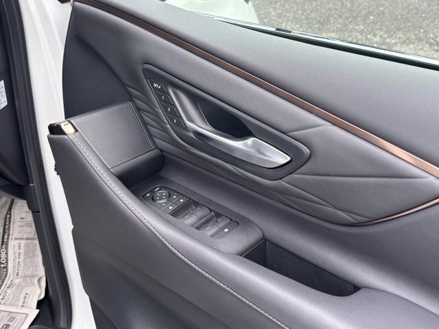 アルファード Ｚ　禁煙車　１４型モニター　パワーバックドア　デジタルインナーミラーシートヒーター　エアーシート　ステアリングヒーター　アダプティブクルーズコントロール　Ｂｌｕｅｔｏｏｔｈ　ＨＤＭＩ　ドライブレコーダー（53枚目）