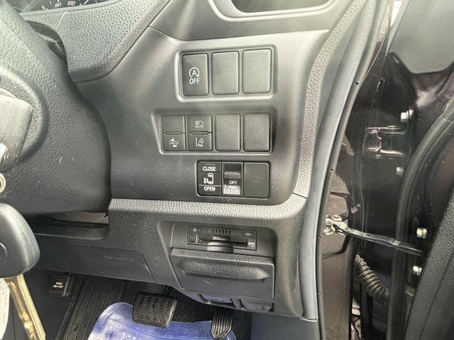 ノア Ｘ　禁煙車　セーフティセンス　ＬＥＤヘッドライト　バックカメラ　Ｂｌｕｅｔｏｏｔｈ　ドライブレコーダー　左パワースライドドア　ナビ連動ＥＴＣ　純正ナビ・テレビ　キーレスエントリー　オートマチックハイビーム（15枚目）