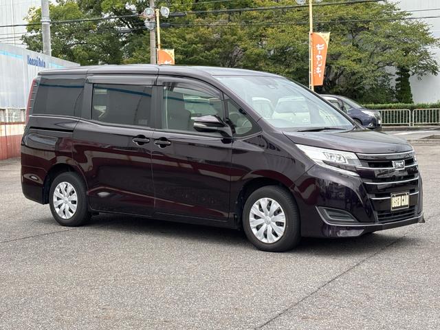 ノア Ｘ　禁煙車　セーフティセンス　ＬＥＤヘッドライト　バックカメラ　Ｂｌｕｅｔｏｏｔｈ　ドライブレコーダー　左パワースライドドア　ナビ連動ＥＴＣ　純正ナビ・テレビ　キーレスエントリー　オートマチックハイビーム（28枚目）