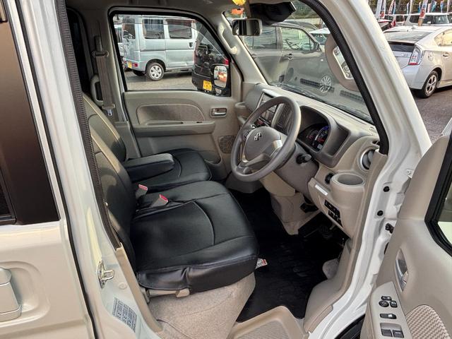 エブリイワゴン PZターボスペシャル 4WD 禁煙車 8インチナビ シートヒーター 後席モニター フルセグテレビ 両側パワースライドドア オートステップ 前後ドライブレコーダー クラッツェオシートカバー バックカメラ ワンオーナーETC(13枚目)
