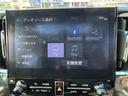 アルファード ２．５Ｓ　タイプゴールド　禁煙車　ＪＢＬプレミアムサウンドシステム　パワーバックドア　サンルーフ　デジタルインナーミラー　メーカー後席モニター　全方位カメラ　ディスプレイオーディオ　ＡｐｐｌｅＣａｒＰｌａｙ　ＥＴＣ２．０（4枚目）