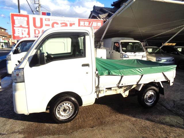 ハイゼットトラック スタンダード　タイミングチェーン式エンジン・４ＡＴ・パワステ・エアコン・ＡＢＳ・エアバッグ・純正ＣＤオーディオ・ＥＴＣ・３方開・荷台シートカバー・マット＋バイザー・取扱説明書・保証書・スペアキー有・車検２年受渡（3枚目）