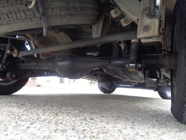 ハイゼットカーゴ スペシャル　ハイルーフ・タイミングチェーン式エンジン・パートタイム４ＷＤ・４ＡＴ・ＡＢＳ・アイドリングストップ・Ｗエアバッグ・パワーウィンドウ・取扱説明書・保証書・スペアキー有・事業用登録可（28枚目）