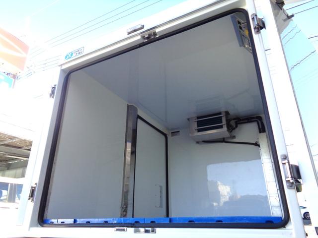 ハイゼットトラック デンソー製冷凍車・-7℃設定・冷蔵冷凍車・片側スライドドア・ハイルーフ・5MT・タイミングチェーン式エンジン・ABS・パワステ・Wエアバッグ・エアコン・事業用登録可(29枚目)