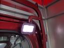 暗い場所や夜間での作業がはかどり荷台全体を照らすLED作業灯装備☆