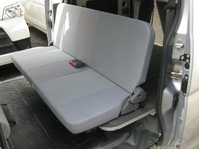 ハイゼットカーゴ ＤＸ　ナビ　ＥＴＣ　ＰＷ　キーレス付き（16枚目）