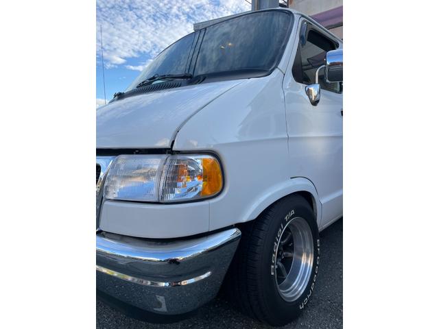 ダッジ・バン （25枚目）