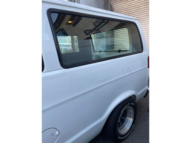 ダッジ・バン （32枚目）