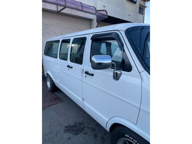 ダッジ・バン （52枚目）