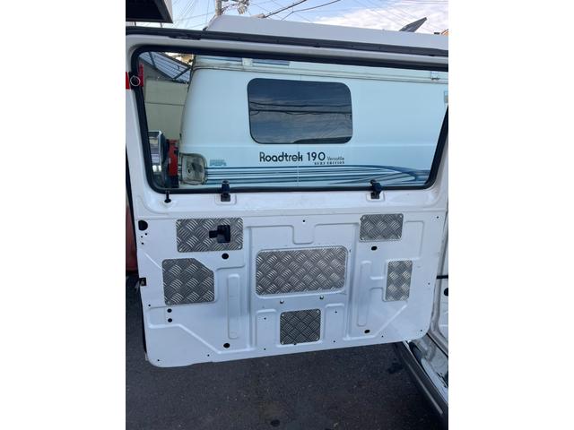 ダッジ・バン （73枚目）