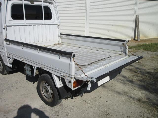 サンバートラック TB 検9年11月 5速ミッション エアコン パワステ エアバッグ 三方開(16枚目)