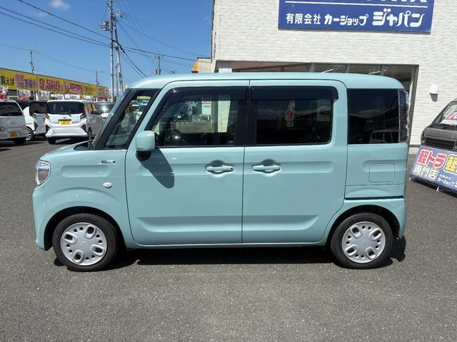 スペーシア ハイブリッドＧ　４ＷＤ　ワンオーナー　禁煙車　衝突被害軽減システム　オートエアコン　電動格納ミラー　オートライト　運転席シートヒーター　スマートキー　アイドリングストップ　ＣＤ／ＵＳＢ／Ｂｌｕｅｔｏｏｔｈ（8枚目）