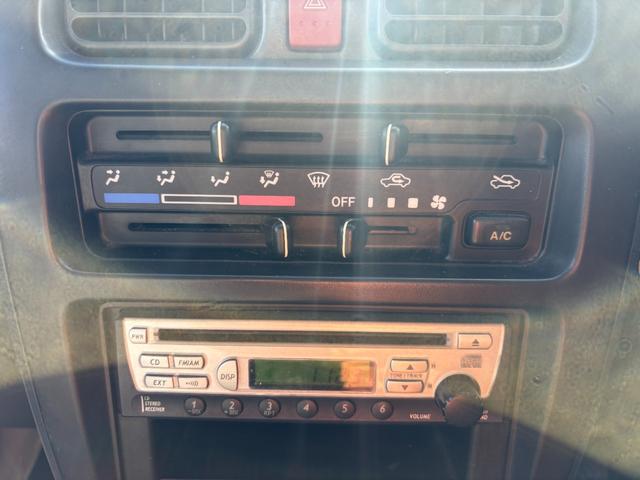 キャリイトラック 4WD 5速ミッション エアコン パワステ ヘッドライトレベライザー ゲートプロテクター(43枚目)