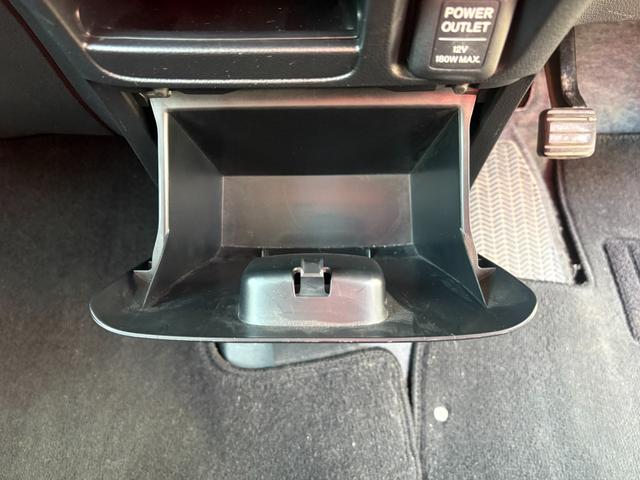 Ｎ－ＢＯＸ Ｇ・Ｌパッケージ　４ＷＤ　後席両側パワースライドドア　オートエアコン　電動格納ミラー　プッシュスタート　スマートキー　１４インチ純正アルミホイール　アイドリングストップ　ステアリングリモコン　ＣＤ再生（50枚目）