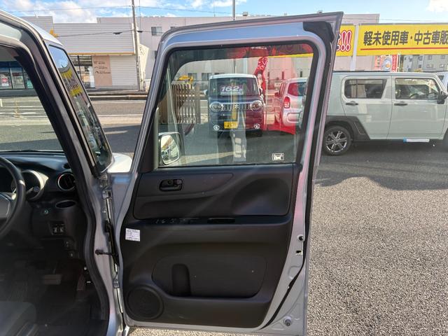 Ｎ－ＢＯＸ Ｇ・Ｌパッケージ　４ＷＤ　後席両側パワースライドドア　オートエアコン　電動格納ミラー　プッシュスタート　スマートキー　１４インチ純正アルミホイール　アイドリングストップ　ステアリングリモコン　ＣＤ再生（59枚目）