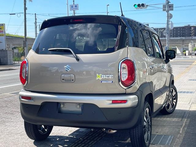 クロスビー 　スズキセーフティサポート　全方位カメラパッケージ　運転席助手席シートヒーター　ＬＥＤヘッドランプ　フロントプレミアムＵＶ／ＩＲカットガラス　全席撥水加工シート（7枚目）