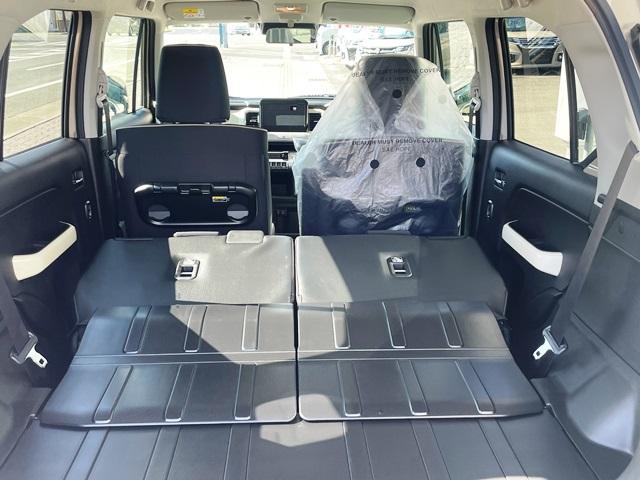 クロスビー 　スズキセーフティサポート　全方位カメラパッケージ　運転席助手席シートヒーター　ＬＥＤヘッドランプ　フロントプレミアムＵＶ／ＩＲカットガラス　全席撥水加工シート（17枚目）