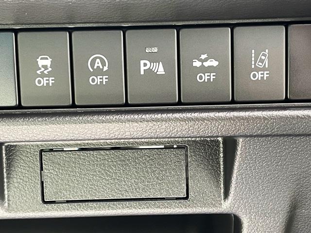 クロスビー 　スズキセーフティサポート　全方位カメラパッケージ　運転席助手席シートヒーター　ＬＥＤヘッドランプ　フロントプレミアムＵＶ／ＩＲカットガラス　全席撥水加工シート（19枚目）
