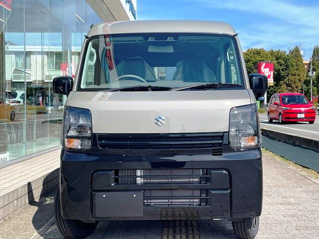 エブリイ Jリミテッド スズキセーフティサポート 専用LEDヘッドランプ 両側パワースライドドア 専用デカール スマートキープッシュスタート ドアミラーブラック塗装(3枚目)