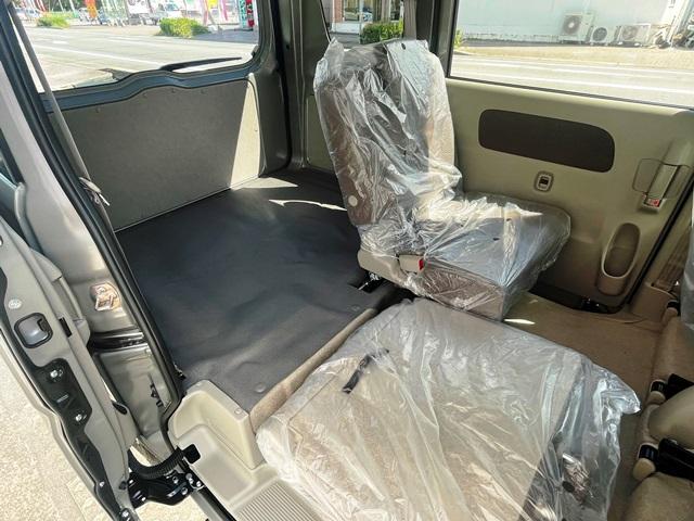 エブリイ Jリミテッド スズキセーフティサポート 専用LEDヘッドランプ 両側パワースライドドア 専用デカール スマートキープッシュスタート ドアミラーブラック塗装(17枚目)