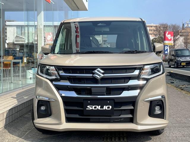 ソリオ ハイブリッドＭＺ　スズキコネクト通信対応９インチ全方位モニター付きナビ　両側パワースライドドア　電動パーキング　スズキセーフティサポート（3枚目）