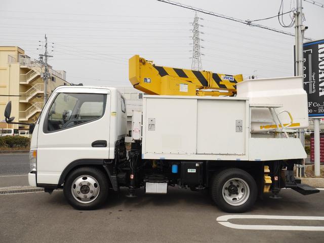 高所作業車 4WD Bカメラ 上物 AICHI 作業高さ8m(5枚目)
