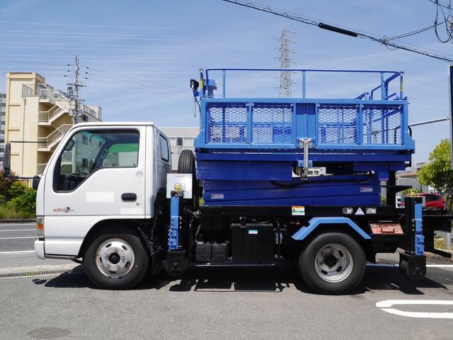 　高所作業車　エスマックＴＣ６０　最大作業床高６．５ｍ　最大積載荷物４５０ｋｇ(5枚目)