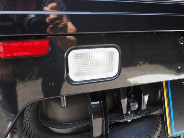 スーパーキャリイ Ｘ　リミテッド　２ＷＤ　ＬＥＤヘッドライト　フォグ　リフトアップ　ＬＥＤテール　ＷＯＲＫ１５ＡＷ　キーレス　オーバーフェンダー　ベッドライナー　３Ｄマット　シートカバー　ミラー型　前後ドラレコ・Ｂカメラ（26枚目）