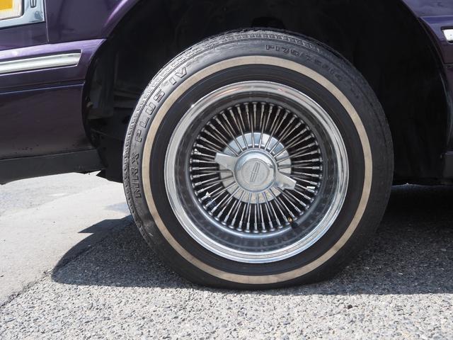 LINCOLN LINCOLN TOWNCAR SIGNATURE