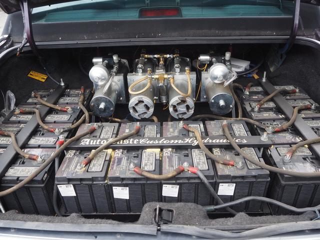 LINCOLN LINCOLN TOWNCAR SIGNATURE