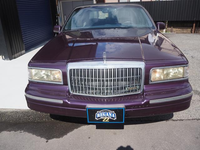 LINCOLN LINCOLN TOWNCAR SIGNATURE