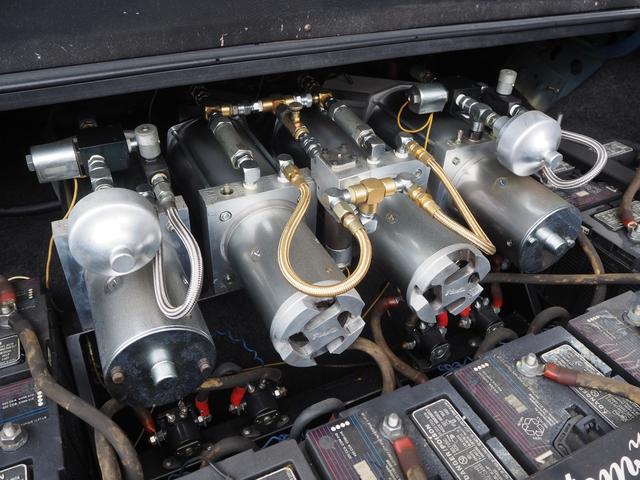 LINCOLN LINCOLN TOWNCAR SIGNATURE