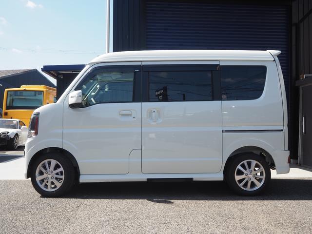 エブリイワゴン ＰＺターボスペシャル　ハイルーフ　６型　届出済未使用車　デュアルカメラブレーキ　ディスプレイオーディオ　Ｂカメラ　ＬＥＤヘッド　両側パワースライドドア　電動オートステップ　　ＥＴＣ　ドラレコ前後　純正マット　ドアバイザー（5枚目）