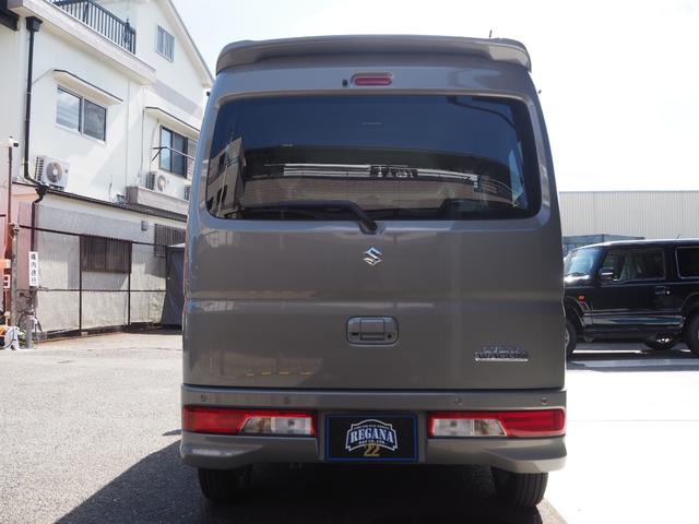 エブリイワゴン ＰＺターボスペシャル　ハイルーフ　６型　届出済未使用車　デュアルカメラブレーキ　ディスプレイオーディオ　Ｂカメラ　ＬＥＤヘッド　両側パワースライドドア　電動オートステップ　　ＥＴＣ　ドラレコ前後　３Ｄマット　シートカバー（3枚目）