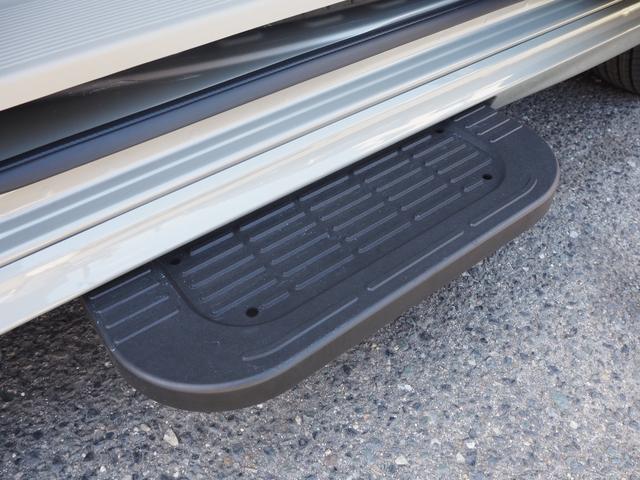 エブリイワゴン ＰＺターボスペシャル　ハイルーフ　６型　届出済未使用車　デュアルカメラブレーキ　ディスプレイオーディオ　Ｂカメラ　ＬＥＤヘッド　両側パワースライドドア　電動オートステップ　　ＥＴＣ　ドラレコ前後　３Ｄマット　シートカバー（19枚目）