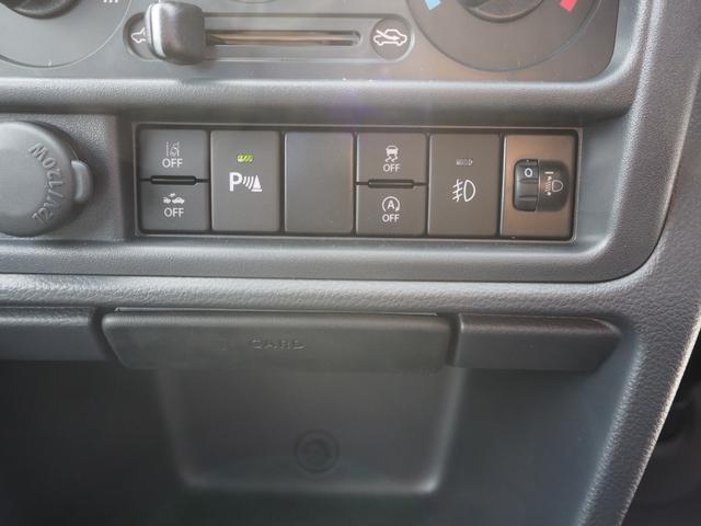 キャリイトラック ＫＸ　２ＷＤ　４速ＡＴ　届出済未使用車　ＬＥＤヘッドライト　フォグランプ　純正ＣＤオーディオ　ＥＴＣ　キーレス　ＬＥＤ荷台作業灯　３Ｄマット　シートカバー　マックスベットライナー　鳥居ブラックアルミ縞板（18枚目）