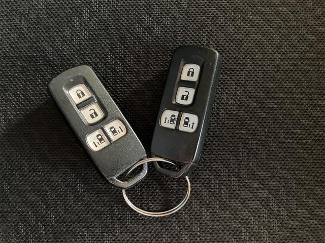 N-BOXカスタム G ターボSSパッケージ 4WD 両側電動スライドドア カロッツェリアフルセグナビ バックカメラ Bluetooth接続 ドライブレコーダー シートヒーター 15インチアルミホイール クルーズコントロール オートライト ETC(60枚目)