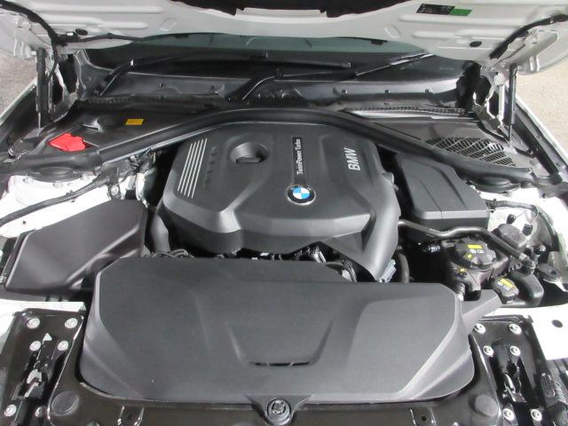 ３シリーズ ３２０ｉツーリング　Ｍスポーツ　ファストトラックパッケージ　１９インチアルミ　アダプティブＭサスペンション　Ｍスポーツブレーキ（19枚目）