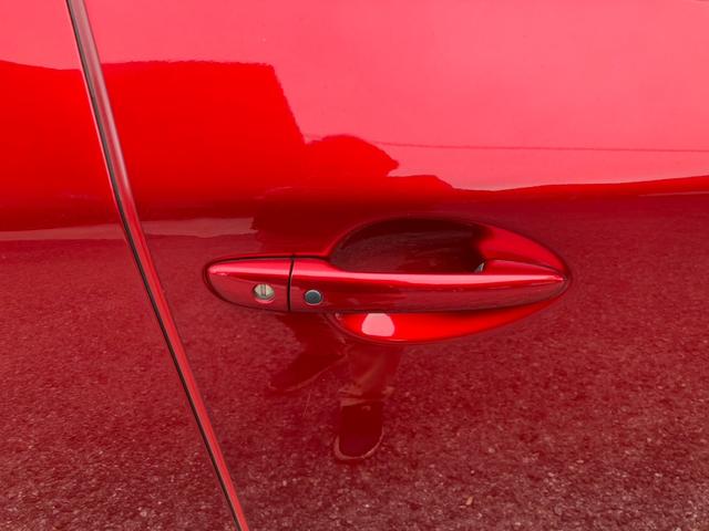 CX-8 25S プロアクティブ CD/DVDプレーヤー+地上デジタルTVチューナー(フルセグ)/360°ビュー・モニター+フロントパーキングセンサー/ボーズサウンドシステム+10スピーカー/充電用USB端子×2/前後ドラレコ(20枚目)